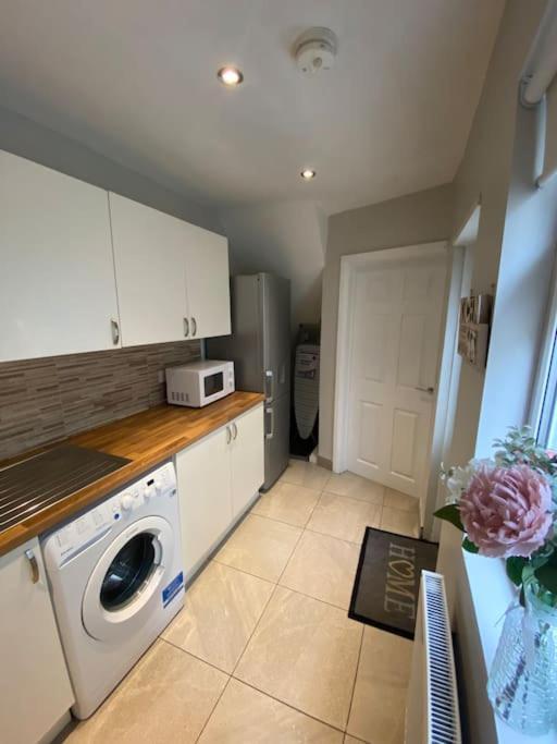 The Cozy Homestay Belfast Exterior photo